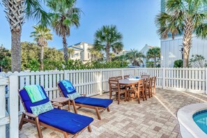 Outdoor dining - NEW LISTING | Private Heated Pool, Bikes, Gated Community, Private Beach (Seacrest Beach)