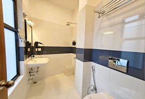 Habitación ejecutiva, vistas a la ciudad | Baño