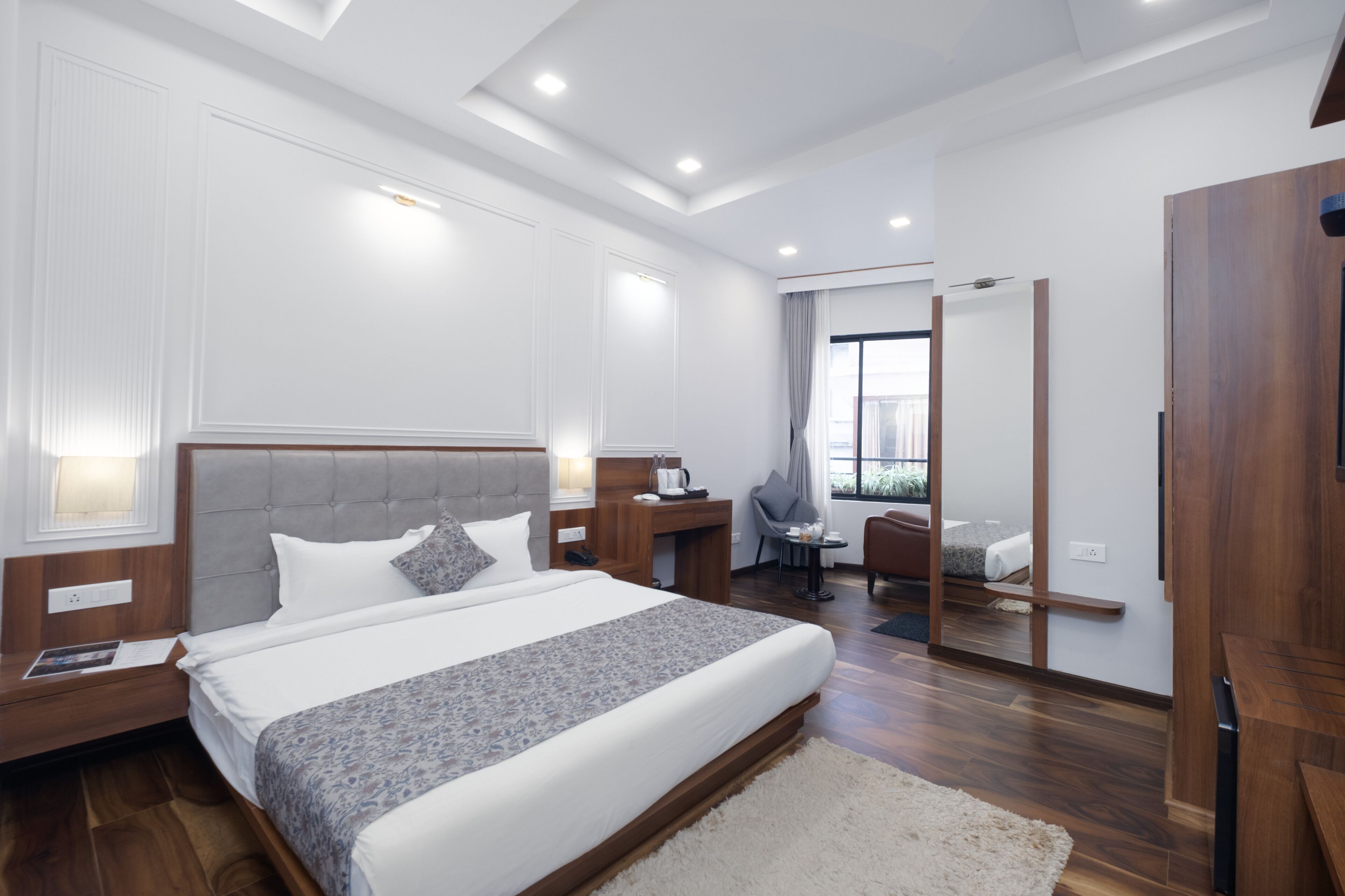 Executive Room, City View