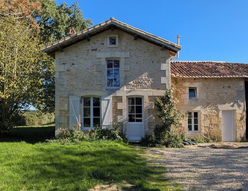 Maison au calme à proximité de Poitiers et du Futuroscope