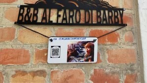 Uklassifisert bilde, 4 av 8, knapp