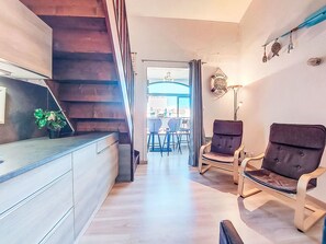 Interior - Palm Beach by Interhome (Le Barcarès)