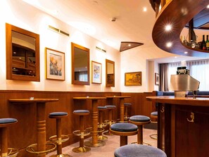 Bar (on property) - 3_SPA - Junior Suite 208 by Interhome (Zell am See)