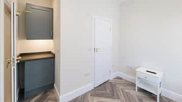 Deluxe House | Interior