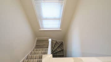 Deluxe House | Interior