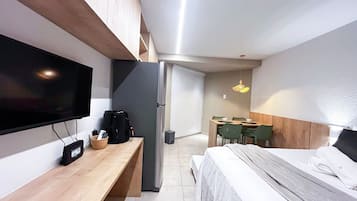 Basic Studio | 1 bedroom, WiFi (free)