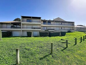 Exterior - Les Dunes by Interhome (Tharon Plage)