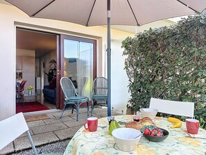 Outdoor dining - Les Dunes by Interhome (Tharon Plage)
