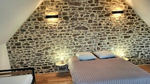1 室のベッドルーム、WiFi