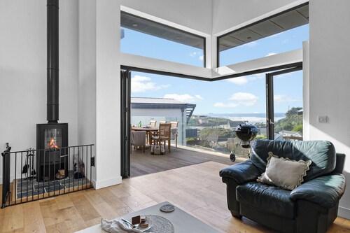 Unique 4 bed | Polzeath | Sea view