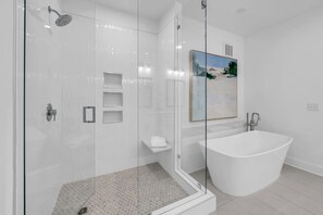 Douche, serviettes fournies
