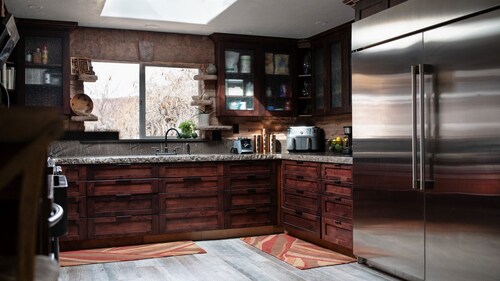 Southwest Sol – Walkable Kanab Retreat Near Zion