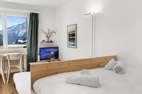 Charmant studio, proche des bains et de la nature