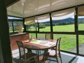 Dining - Chalet “Chez Monique” with Mountain View, Private Terrace, and Wi-Fi (Le Val-d'Ajol)