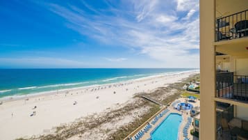 Kondominium, 2 kamar tidur | Pantai