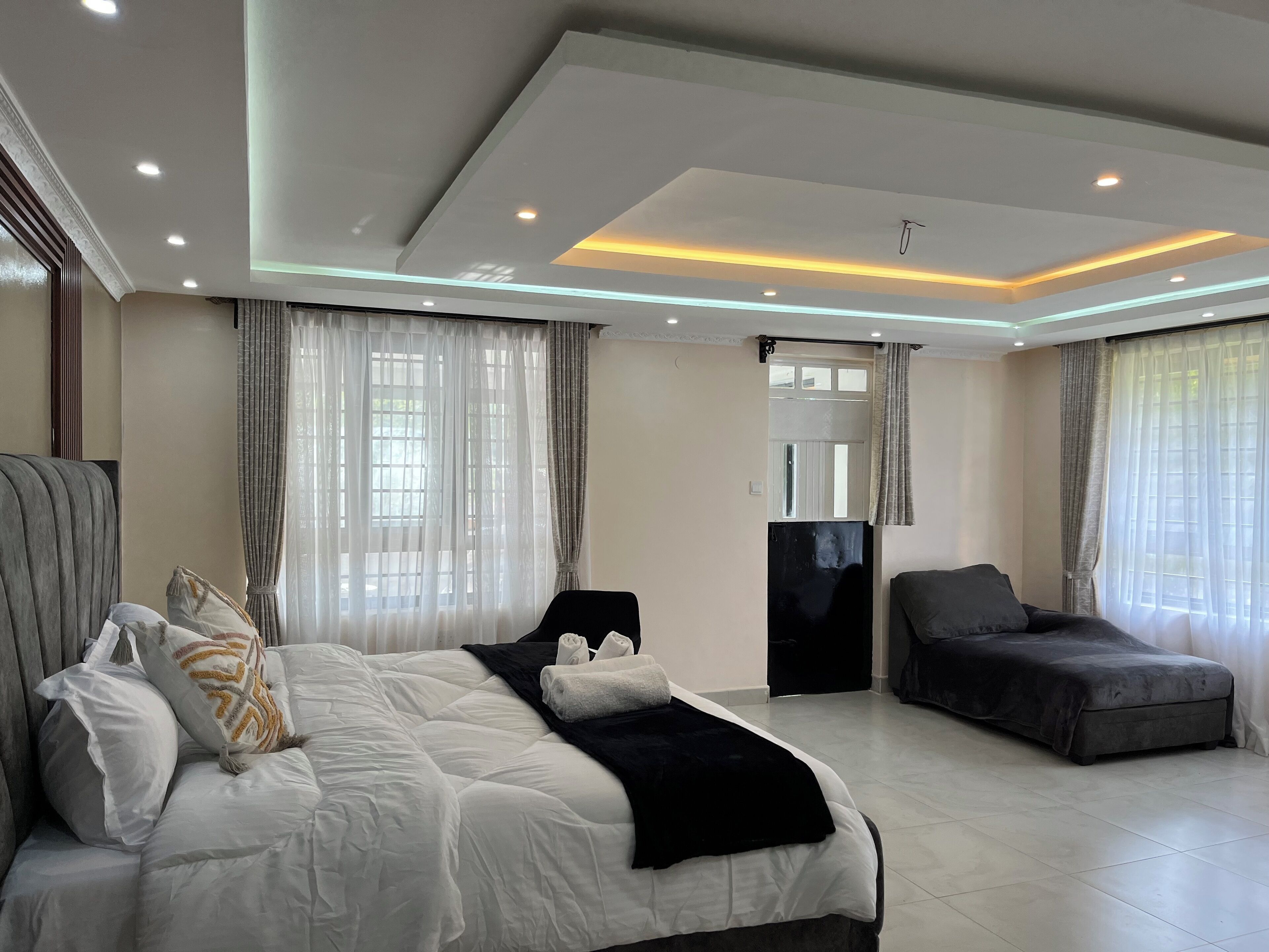 5 Schlafzimmer, Bügeleisen/Bügelbrett, kostenloses WLAN, Bettwäsche