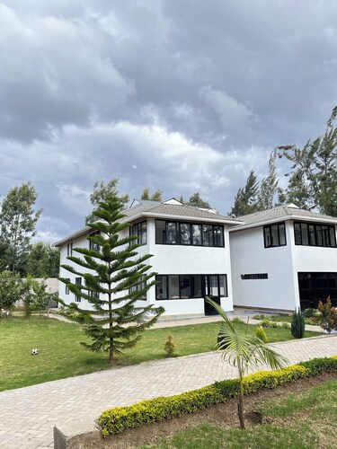 Serene 5-bedroom house in Nakuru perfect for family getaways