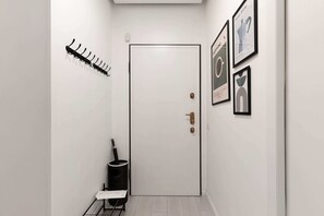 Interior - Spiga Modern Suite | Ricasoli Stays (Milano)
