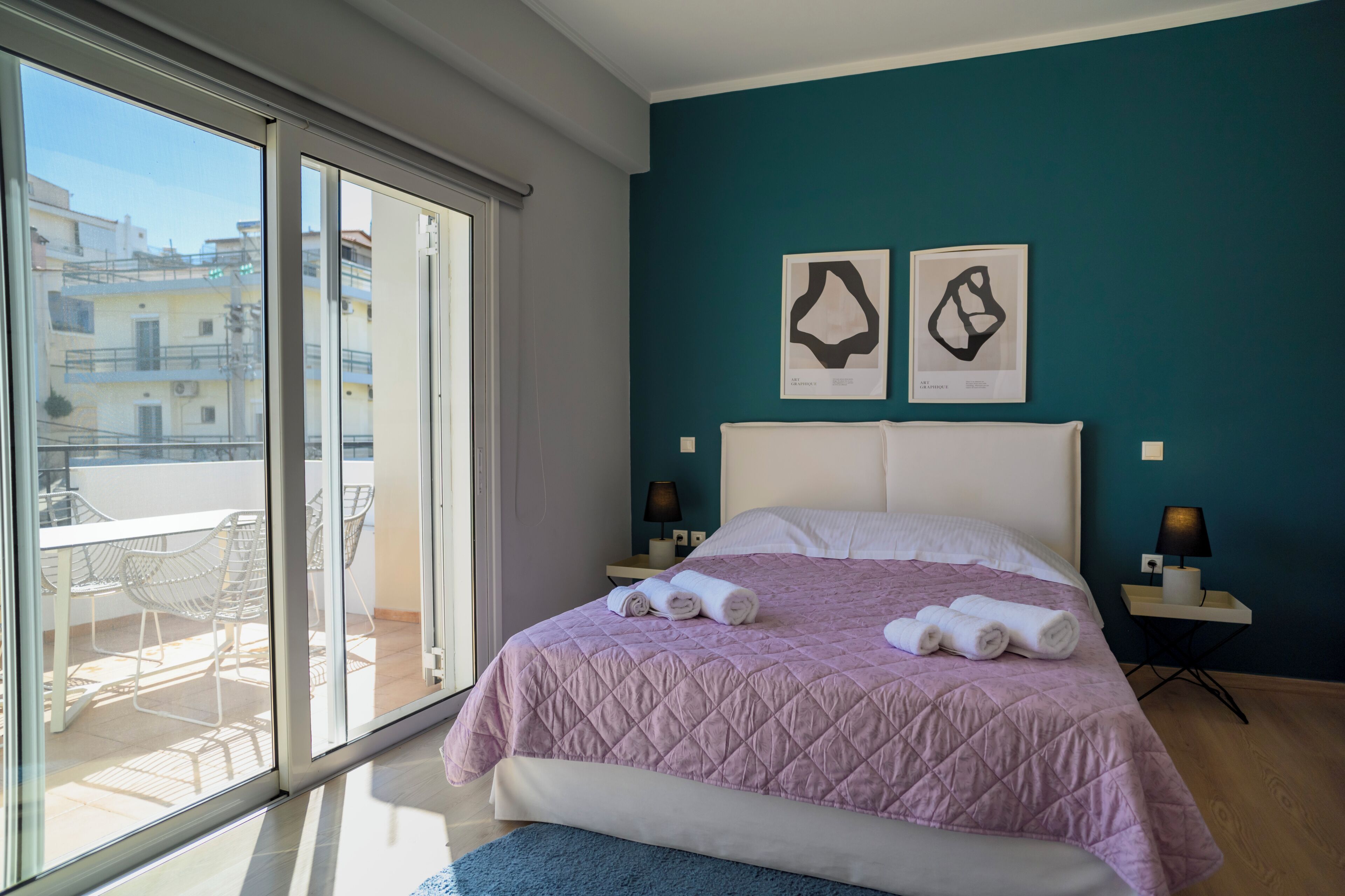 3 slaapkamers, een bureau, een strijkplank/strijkijzer, gratis wifi