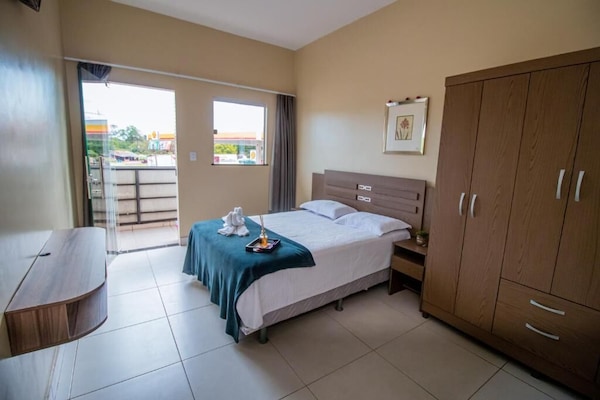 Desk, laptop workspace, iron/ironing board, free WiFi
