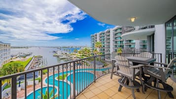 Condo, 3 Bedrooms | Outdoor dining