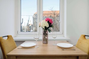 Dining - Practical Studio | Close to the Center and Aquapark (Wrocław)