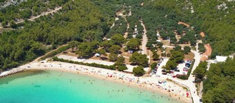 Villa Dovecote with Private Sauna, Jacuzzi & Gym