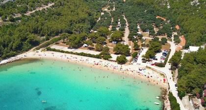 Villa Dovecote with Private Sauna, Jacuzzi & Gym