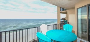 Outdoor dining - Phoenix V 1204 2 Bedroom Condo (Orange Beach)