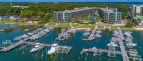 Condo, 3 Bedrooms | Marina