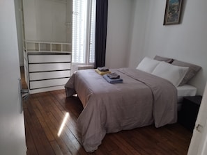 Nicht klassifiziertes Bild, 4 von 9, Schaltfläche