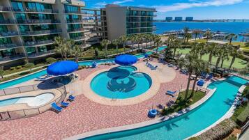 Condo, 3 quartos | Piscina