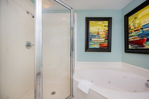 Apartment, 3 Schlafzimmer | Badezimmer