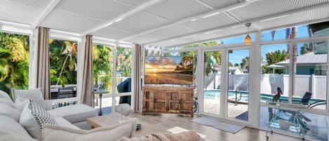 House, 3 Bedrooms | Living area