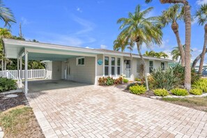 House, 3 Bedrooms | Exterior - Aqua Maria 3 Bedroom Home (Holmes Beach)