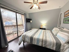 Nhà, nhiều giường, bếp (A Frame Escape)