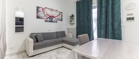 Studio Deluxe | Coin séjour