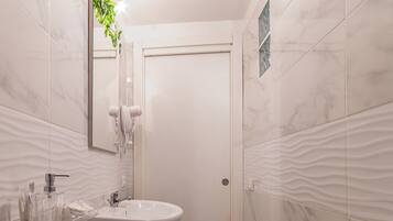 Deluxe-studio | Kylpyhuone
