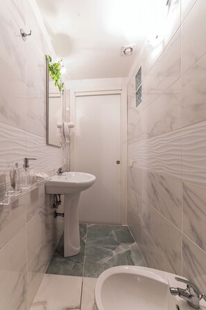 Estúdio luxo | Banheiro