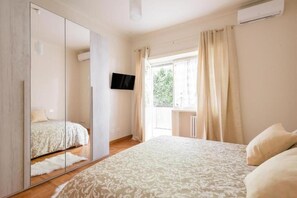 Apartamento superior, balcón
