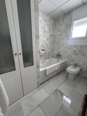 Apartment, 1 Bedroom | Bathroom - Sierra de Gudar Apartment (Gudar)