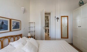2 室のベッドルーム、WiFi、ベッドシーツ