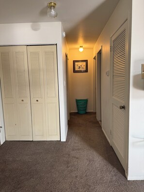 Interior -  2-bedroom apartment in Dover (Dover)