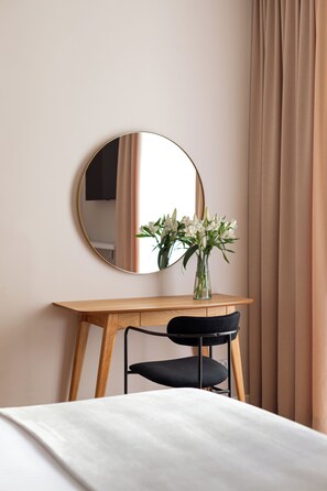 Apartment | Iron/ironing board, free WiFi - Native Apartments Potebni 8 (Kraków)