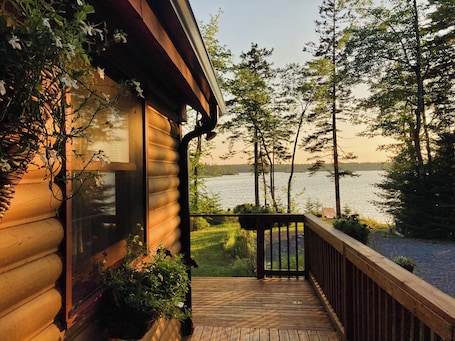 Property grounds. Charming Lakefront Retreat | Unplug at Luna Rosa Chalet
