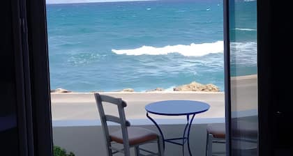 Apartment 'I Have A Dream' mit Meerblick, privater Terrasse und Klimaanlage