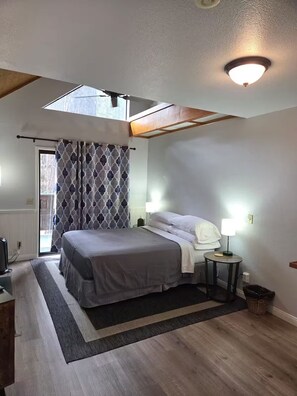 Room - Relaxing Studio in Idyllwild (Idyllwild-Pine Cove)