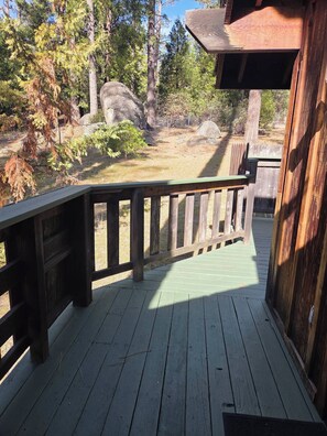 Property grounds - Comfortable 1-bedroom Suite (Idyllwild-Pine Cove)