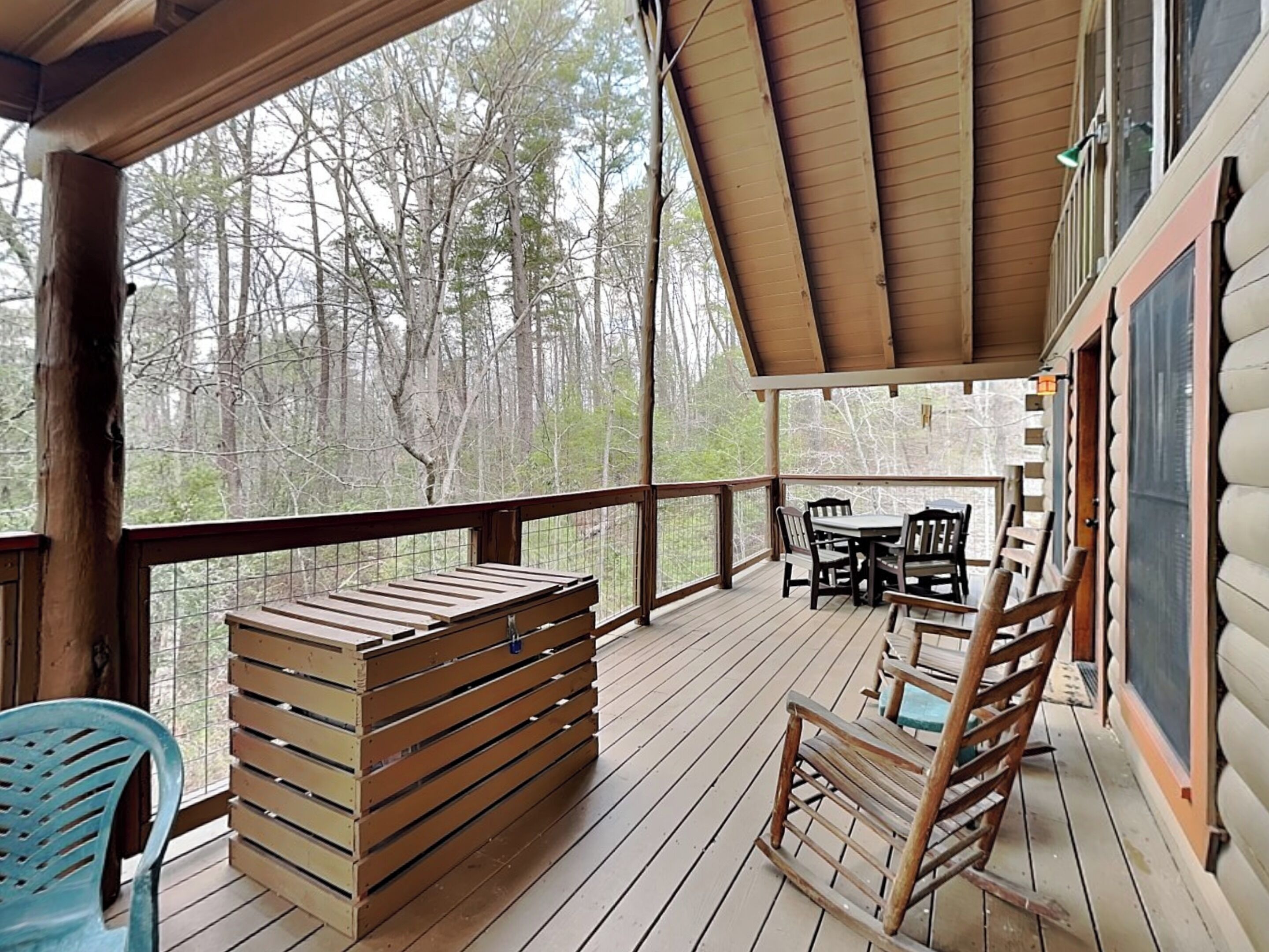 屋外ダイニングエリア