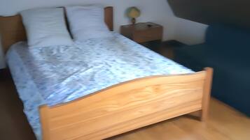 3 slaapkamers, een strijkplank/strijkijzer